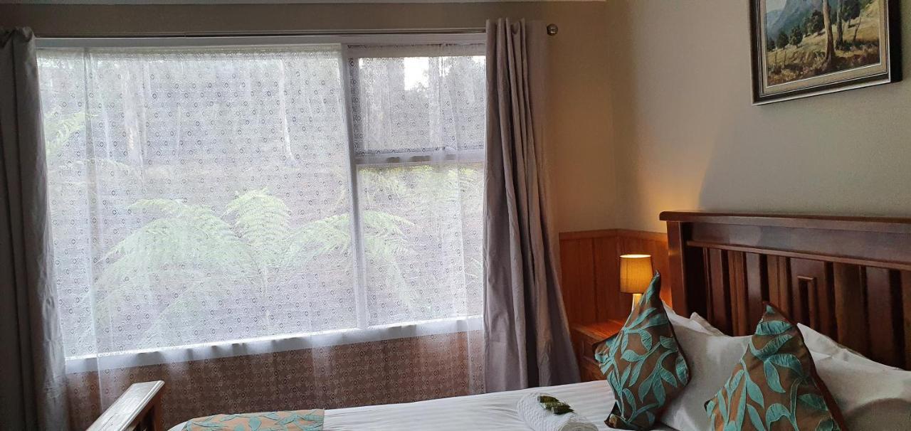 เครเดิล อัลไพน์ รีทรีต Bed & Breakfast Moina ภายนอก รูปภาพ