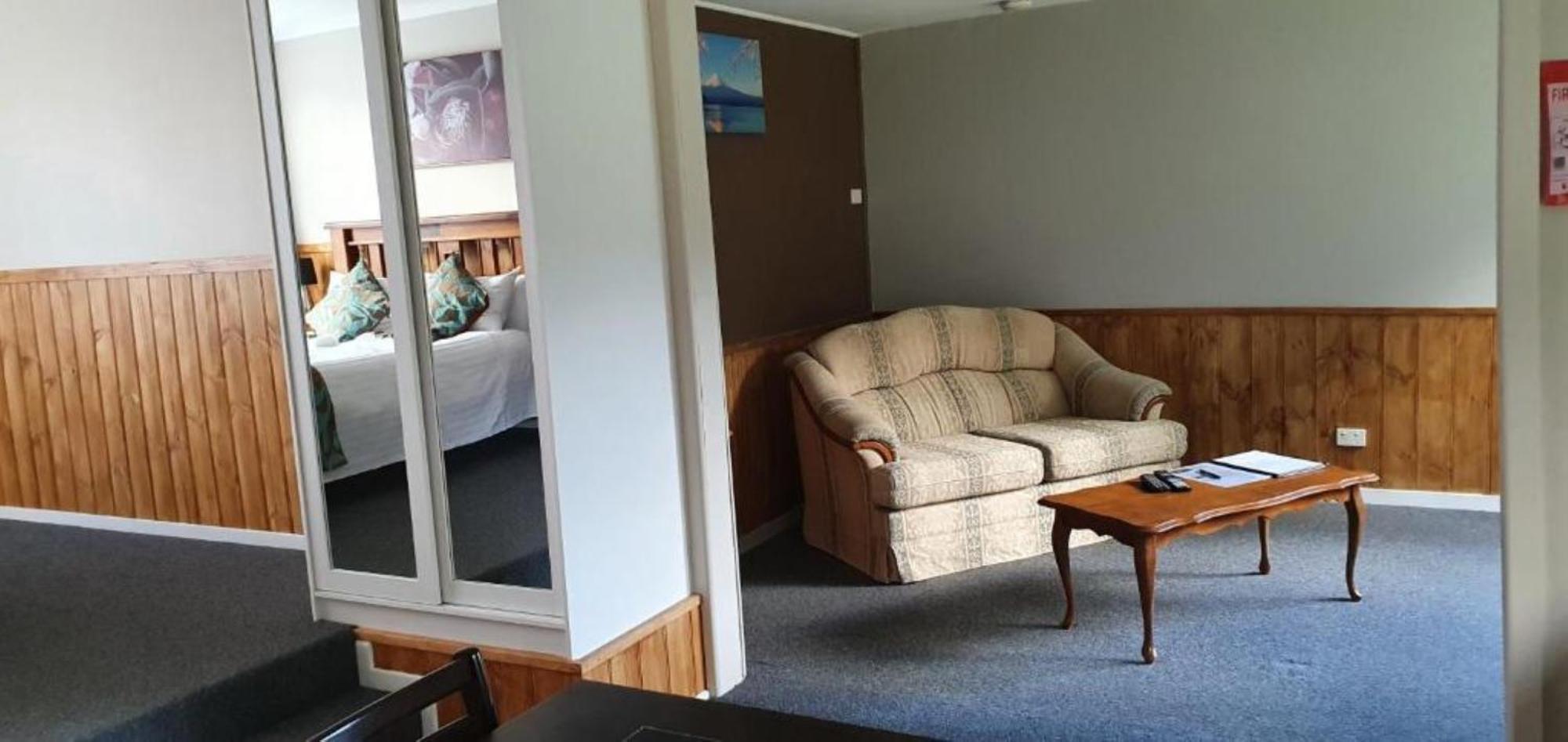 เครเดิล อัลไพน์ รีทรีต Bed & Breakfast Moina ภายนอก รูปภาพ