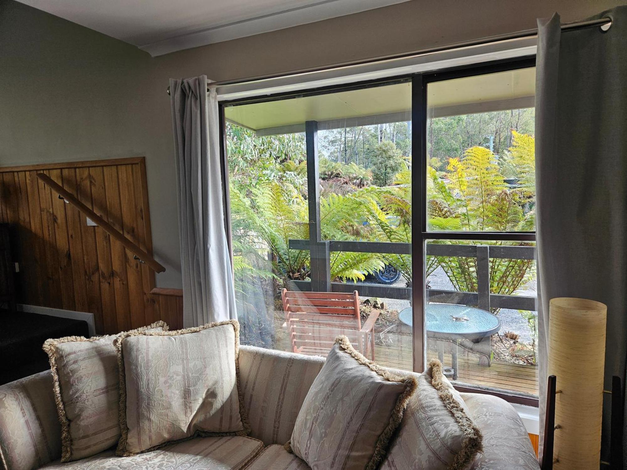 เครเดิล อัลไพน์ รีทรีต Bed & Breakfast Moina ภายนอก รูปภาพ