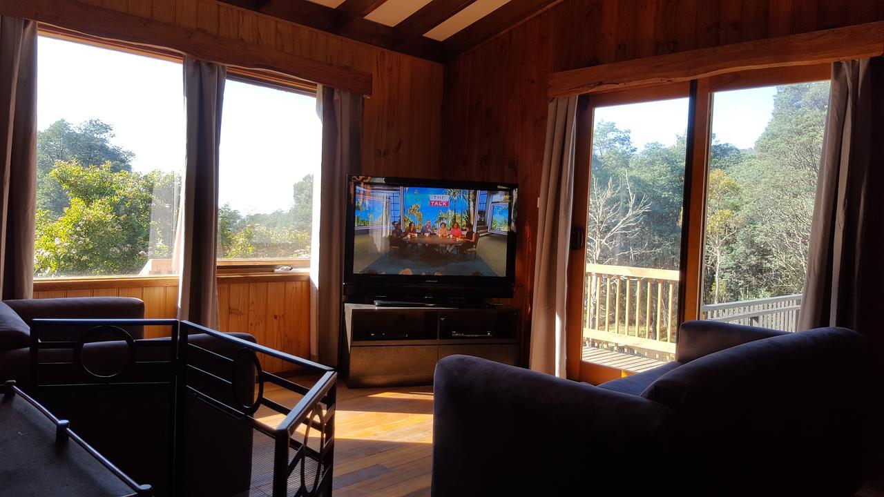 เครเดิล อัลไพน์ รีทรีต Bed & Breakfast Moina ภายนอก รูปภาพ