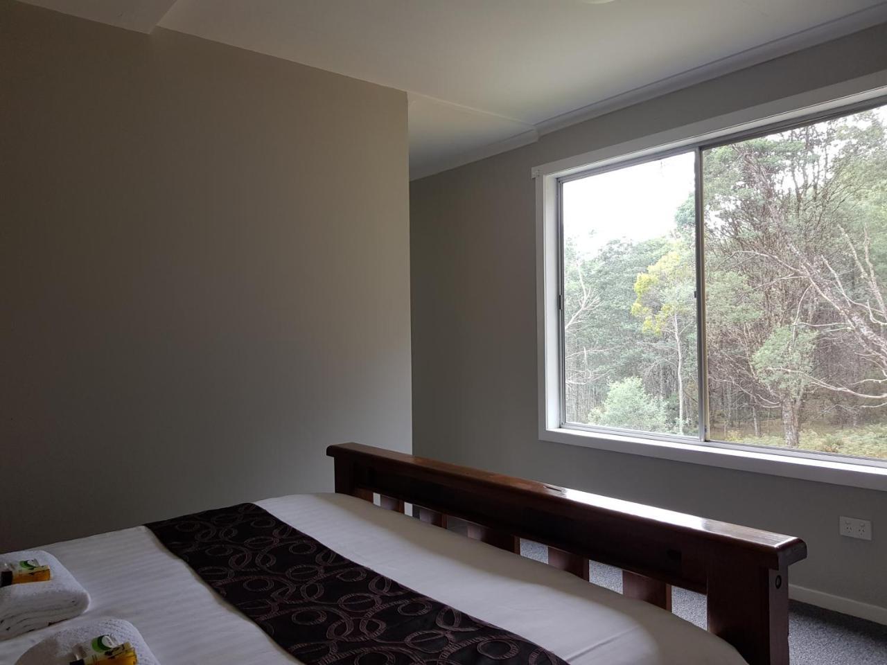 เครเดิล อัลไพน์ รีทรีต Bed & Breakfast Moina ภายนอก รูปภาพ